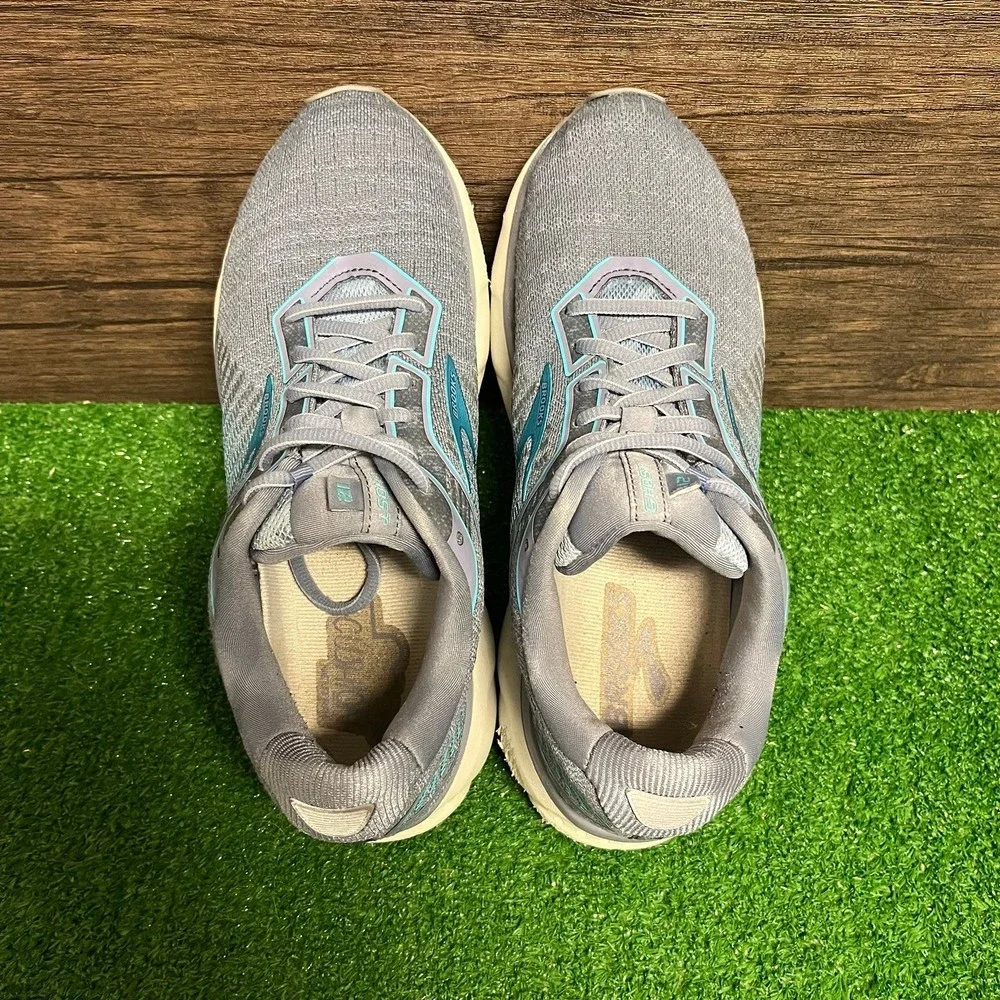 Brooks Ghost 12 Light Blue‎ Running Shoes Women’s Size 9 Medium